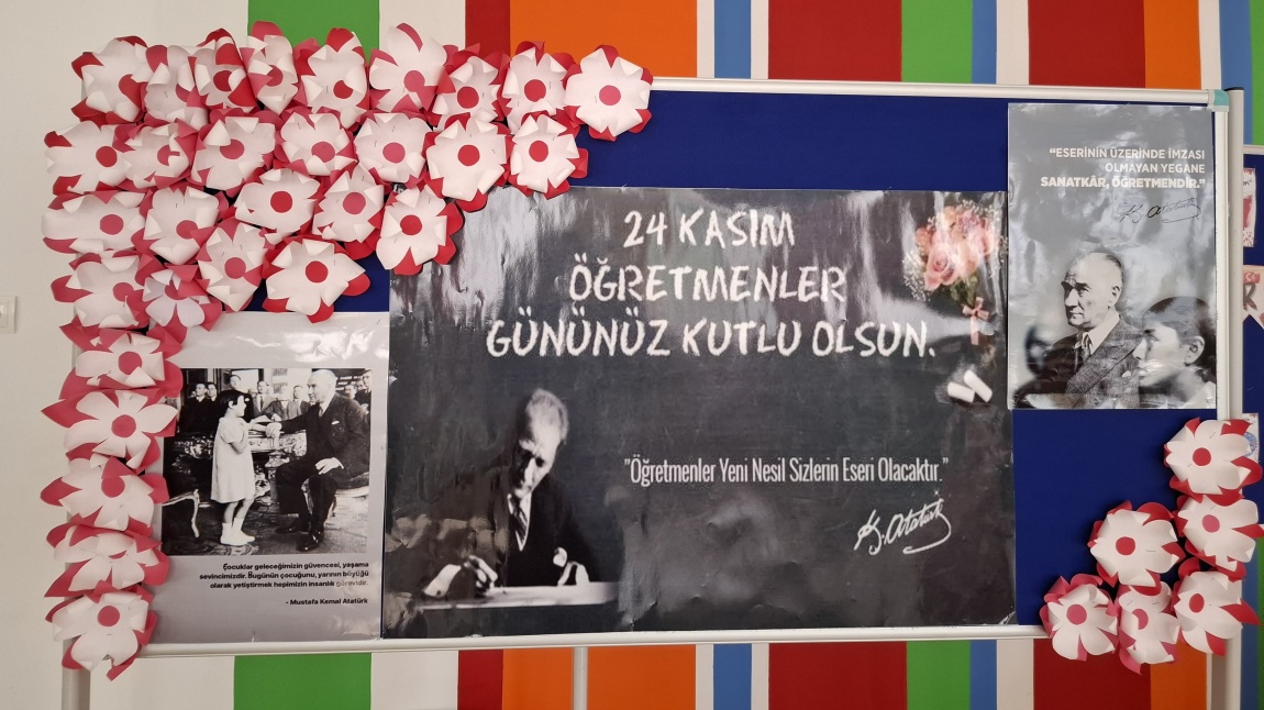 24 KASIM ÖĞRETMENLER GÜNÜNÜ KUTLADIK